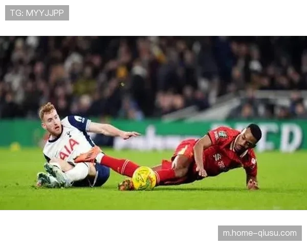 利物浦赫拉芬贝赫黄牌隐患被换下，中场拦截硬度受到影响